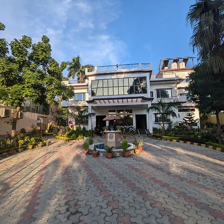 Hotel Kishori Vatika Ramnagar  Exteriér fotografie